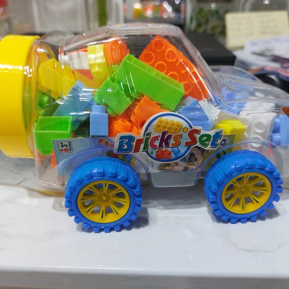 Bricks Play and Learn Bricks Set DIY Assembling BLOCKS In Clear Car Box Cute - Picture 5 of 7